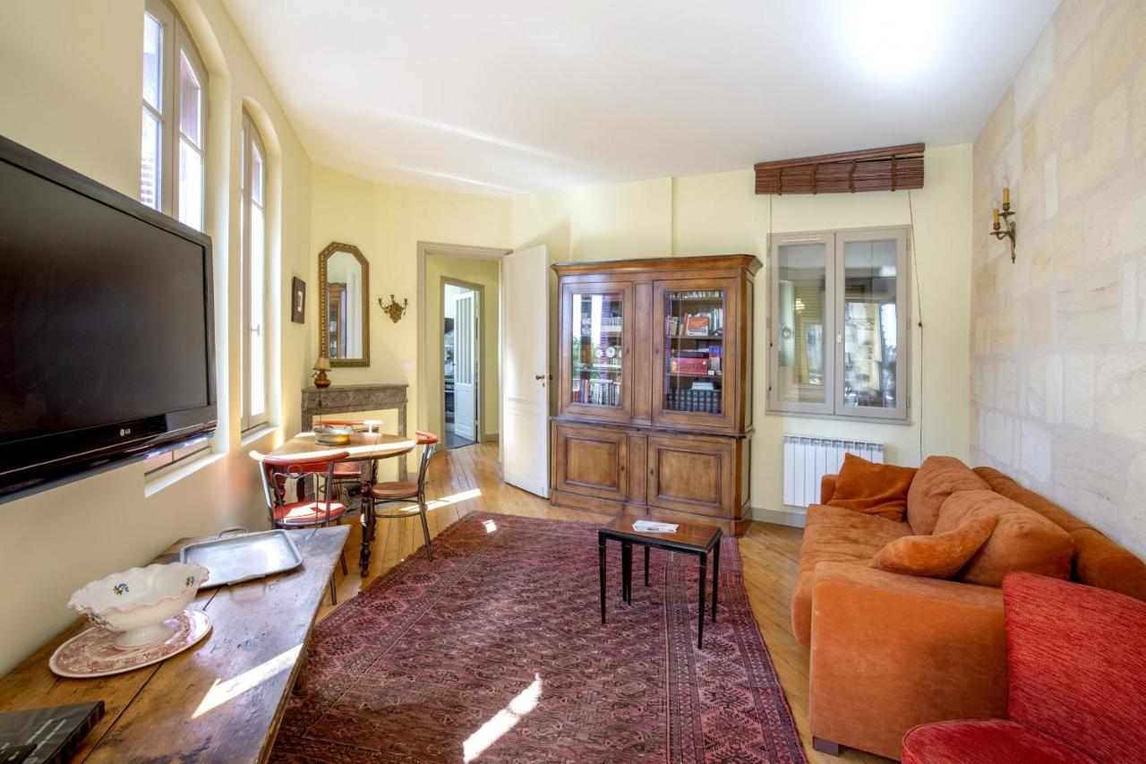 Centre Historique, Appartement Climatise Avec Terrasse بوردو المظهر الخارجي الصورة