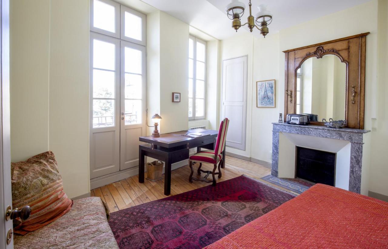 Centre Historique, Appartement Climatise Avec Terrasse بوردو المظهر الخارجي الصورة